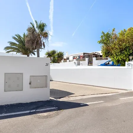 Apartman Alma 1 By Escape *